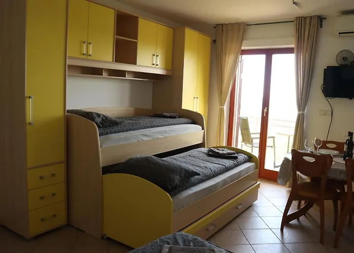 Tre Terre Apartment *